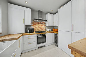 Birkin Avenue New Tupton